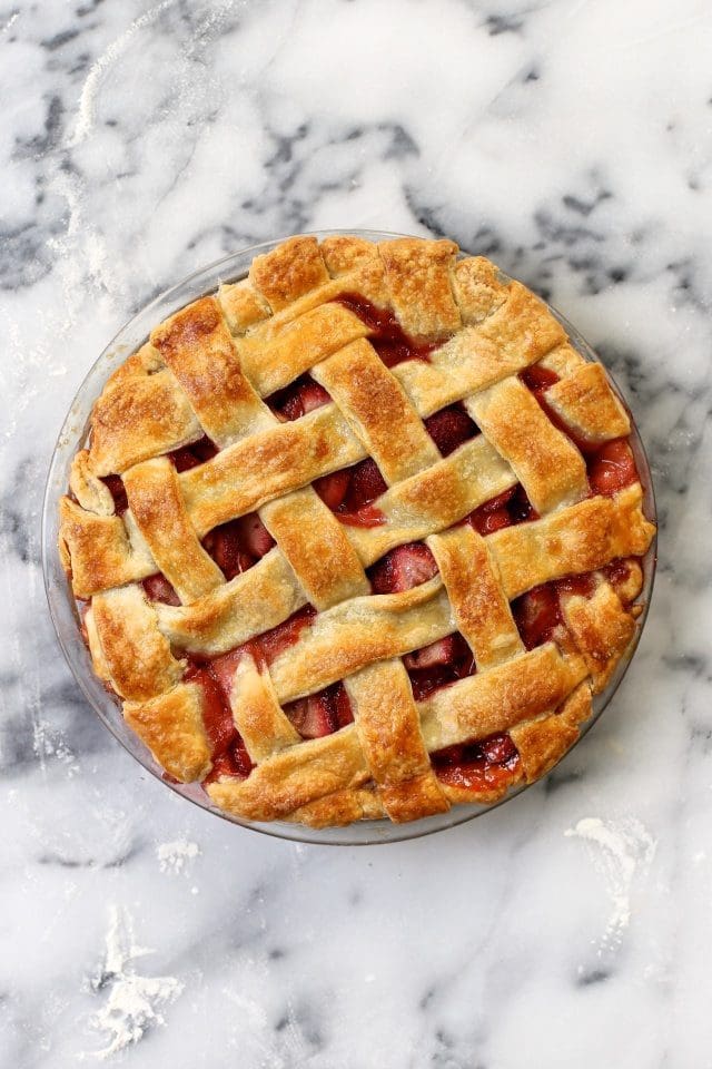 easy strawberry lattice pie