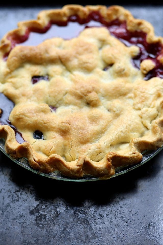 Gluten-free Peach and Blueberry Pie