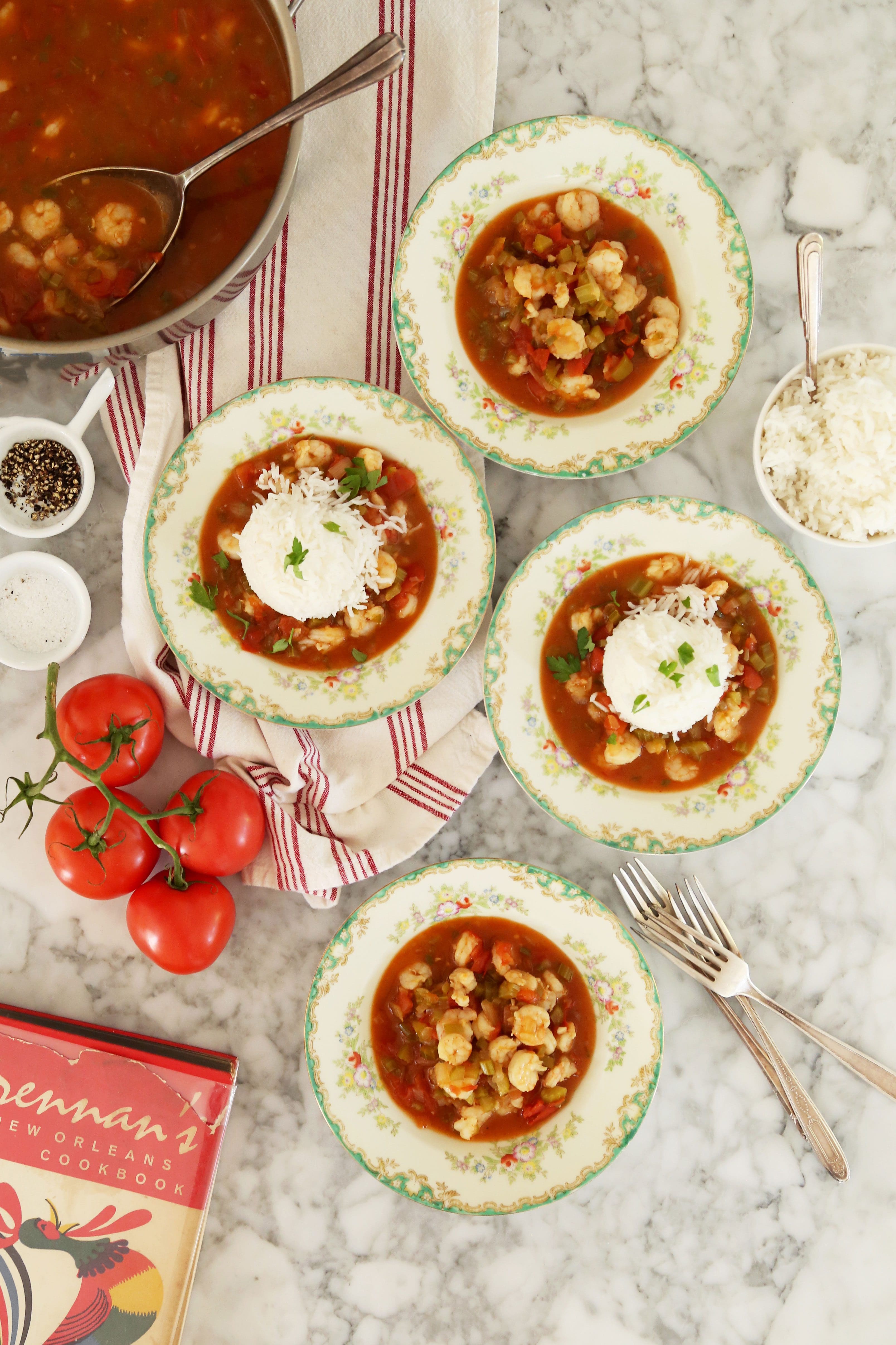 The Best of New Orleans Cookbook: 50 Classic Cajun and Creole Recipes from the Big Easy [Book]