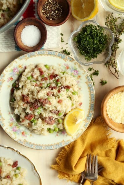 Bowl of easy risotto recipe in a small bowl.