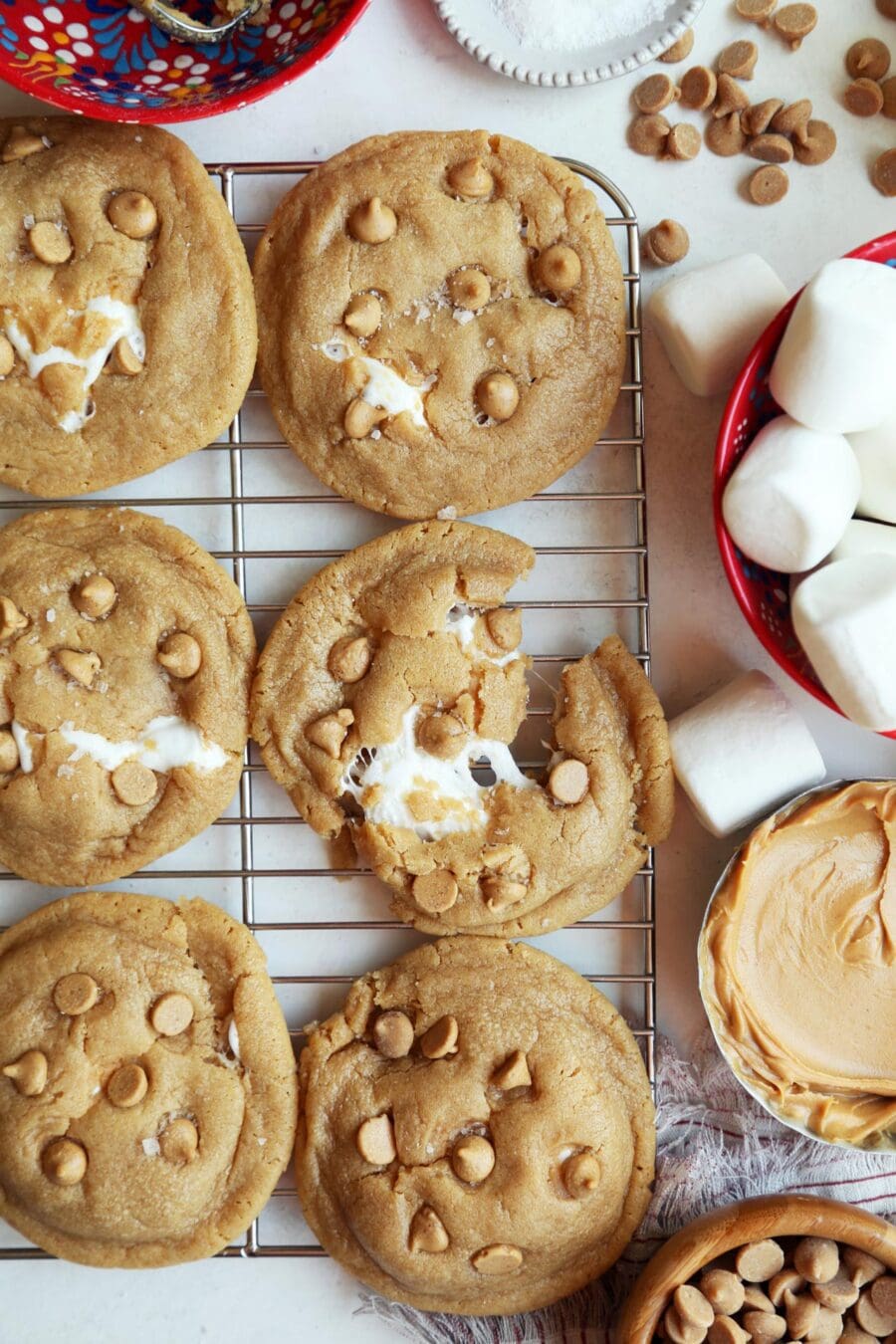 Fluffernutter Peanut Butter Cookies